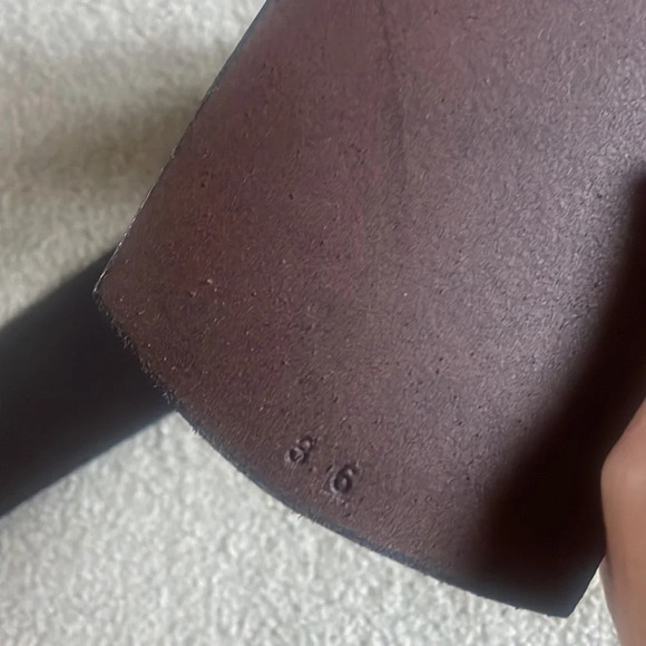 Wide Brown leather belt - Picture 5 of 10
